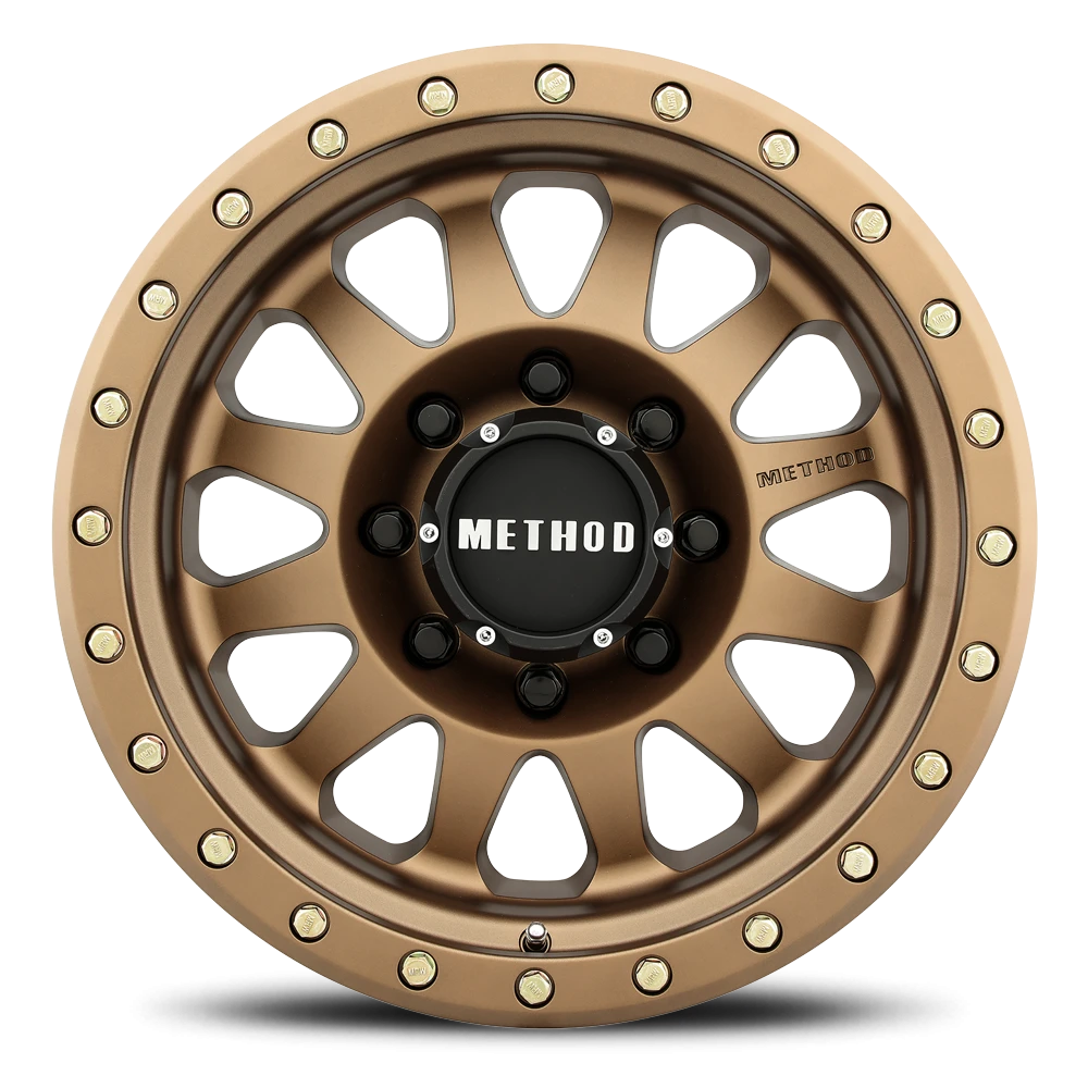https://wheels.autosyncstudio.com/webp/Method/Double-Standard_MR304_Method-Bronze_8-lug_0003.webp