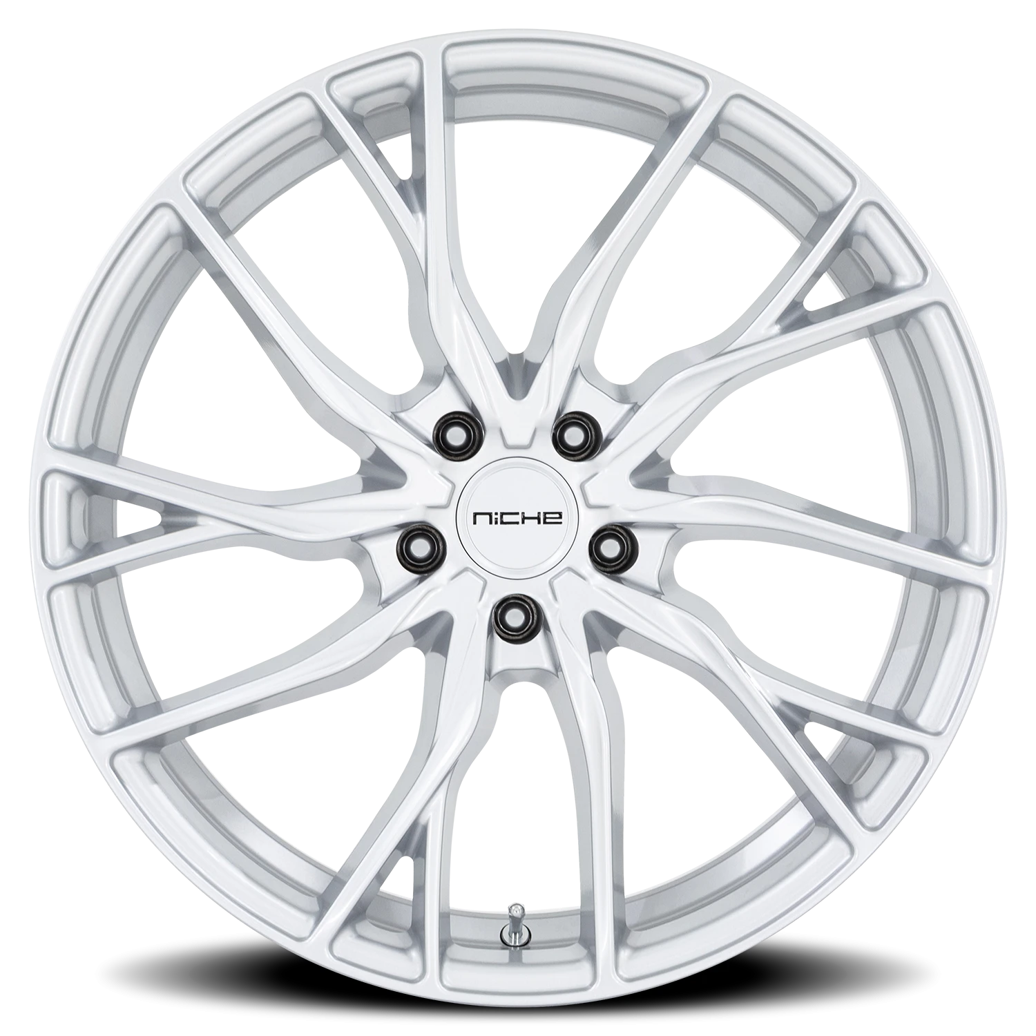 https://wheels.autosyncstudio.com/webp/Niche/Novara_M273_Silver_5-lug_0003.webp