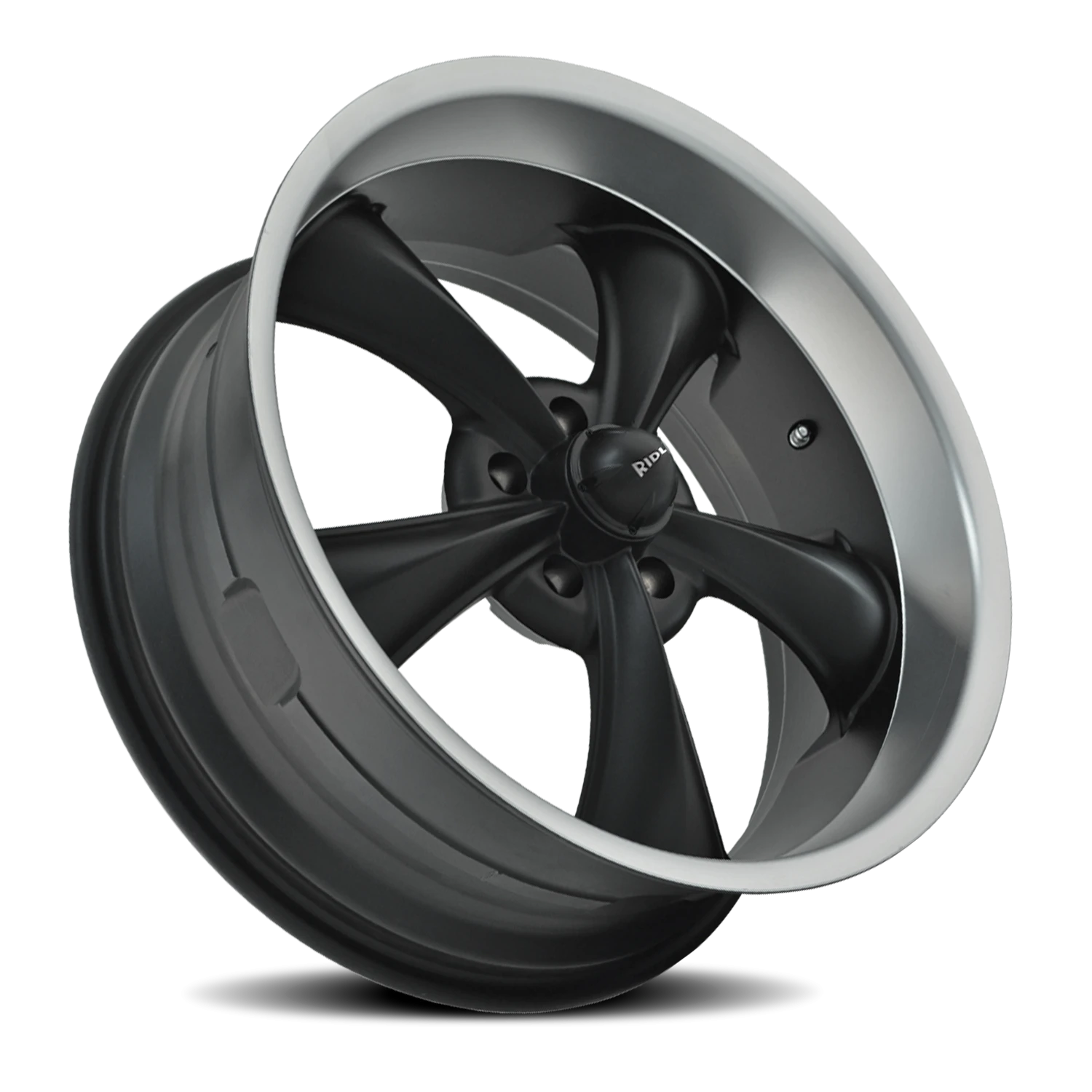 https://wheels.autosyncstudio.com/webp/Ridler/695_Matte_Black_Machined-Lip_5-lug_0002.webp