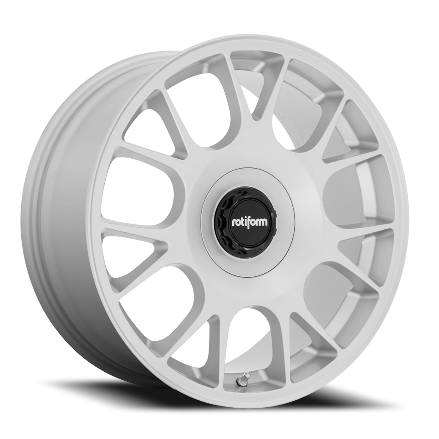 https://wheels.autosyncstudio.com/webp/Rotiform/TUF-R_Satin_Silver_0001.webp