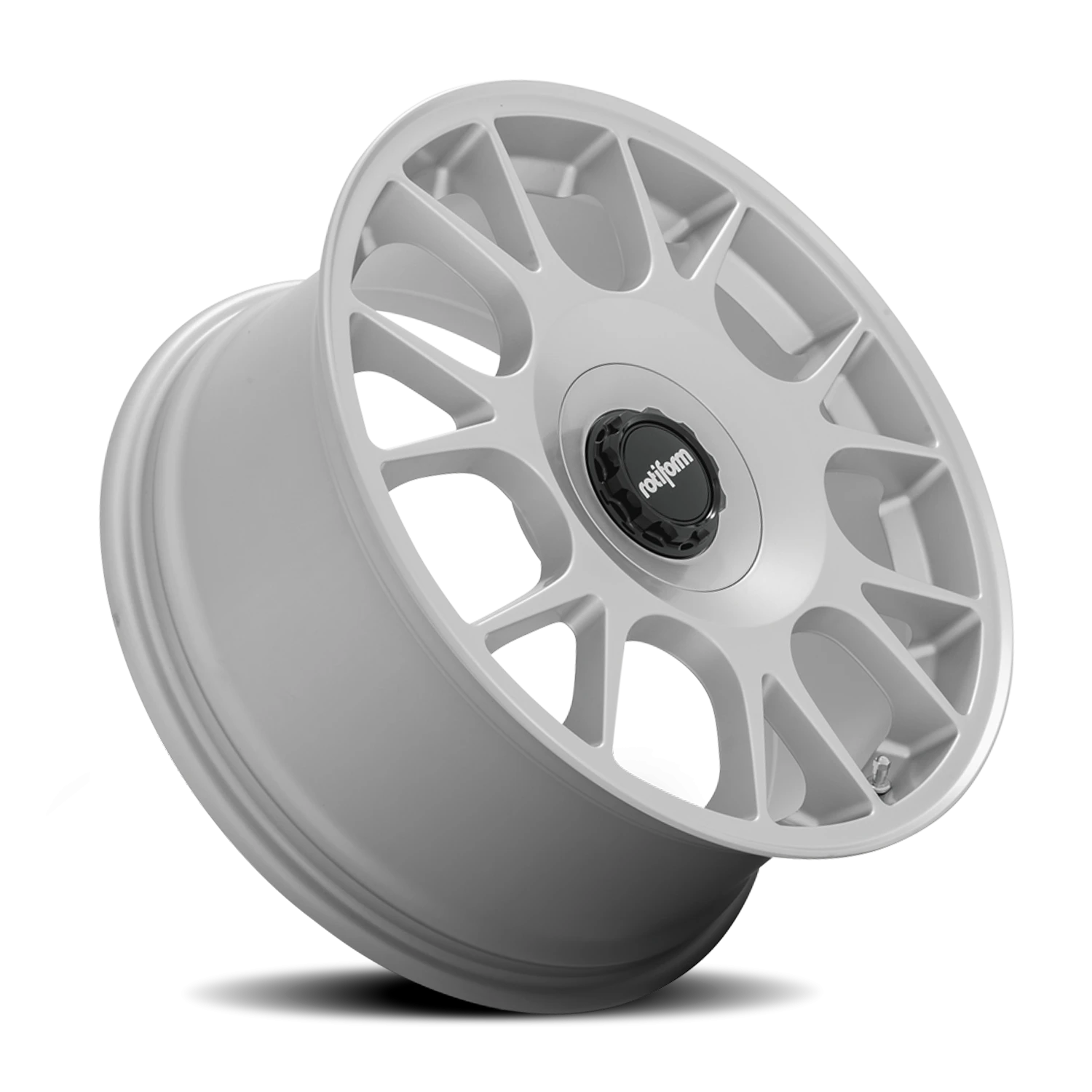https://wheels.autosyncstudio.com/webp/Rotiform/TUF-R_Satin_Silver_0002.webp