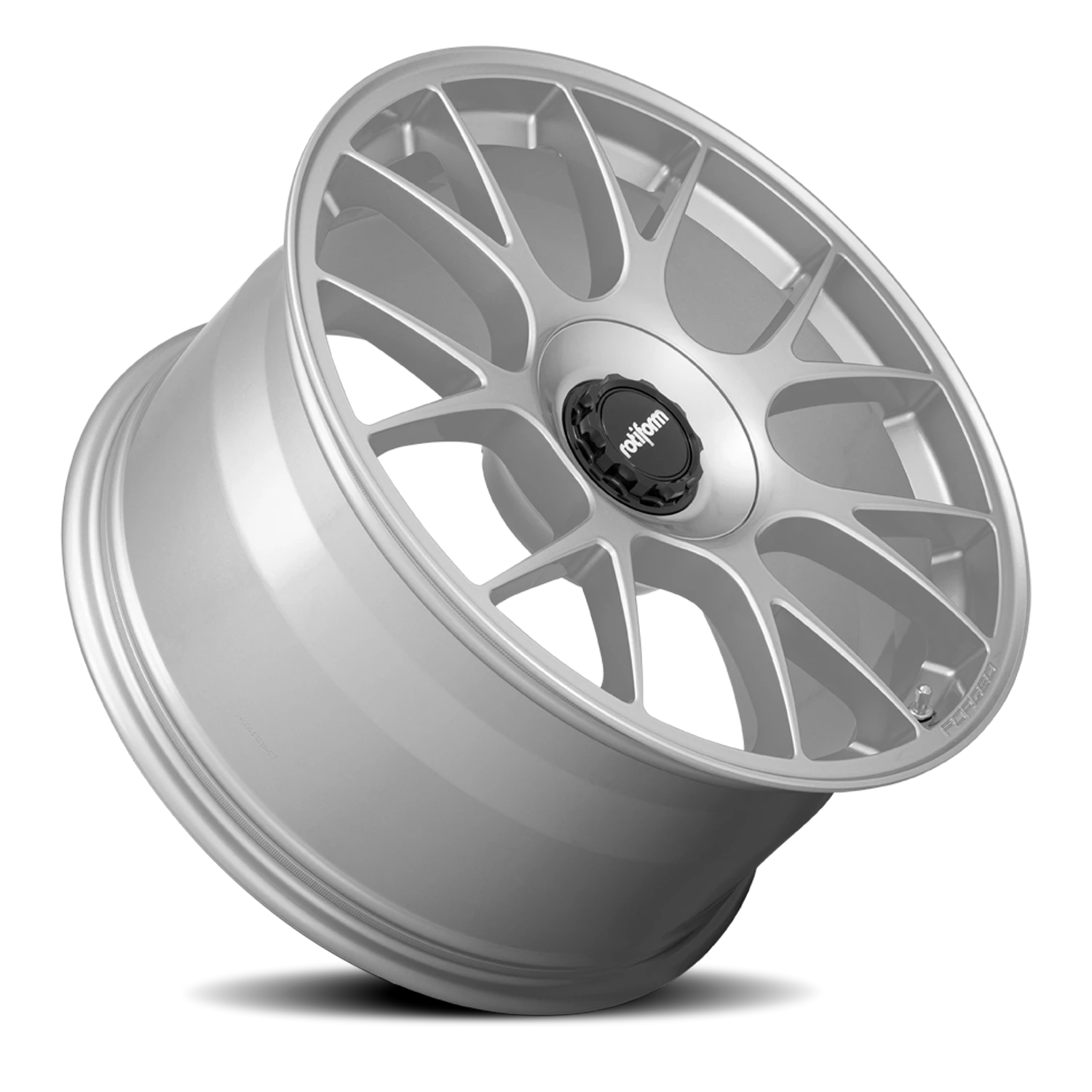 https://wheels.autosyncstudio.com/webp/Rotiform/TUF_Gloss_Silver_0002.webp